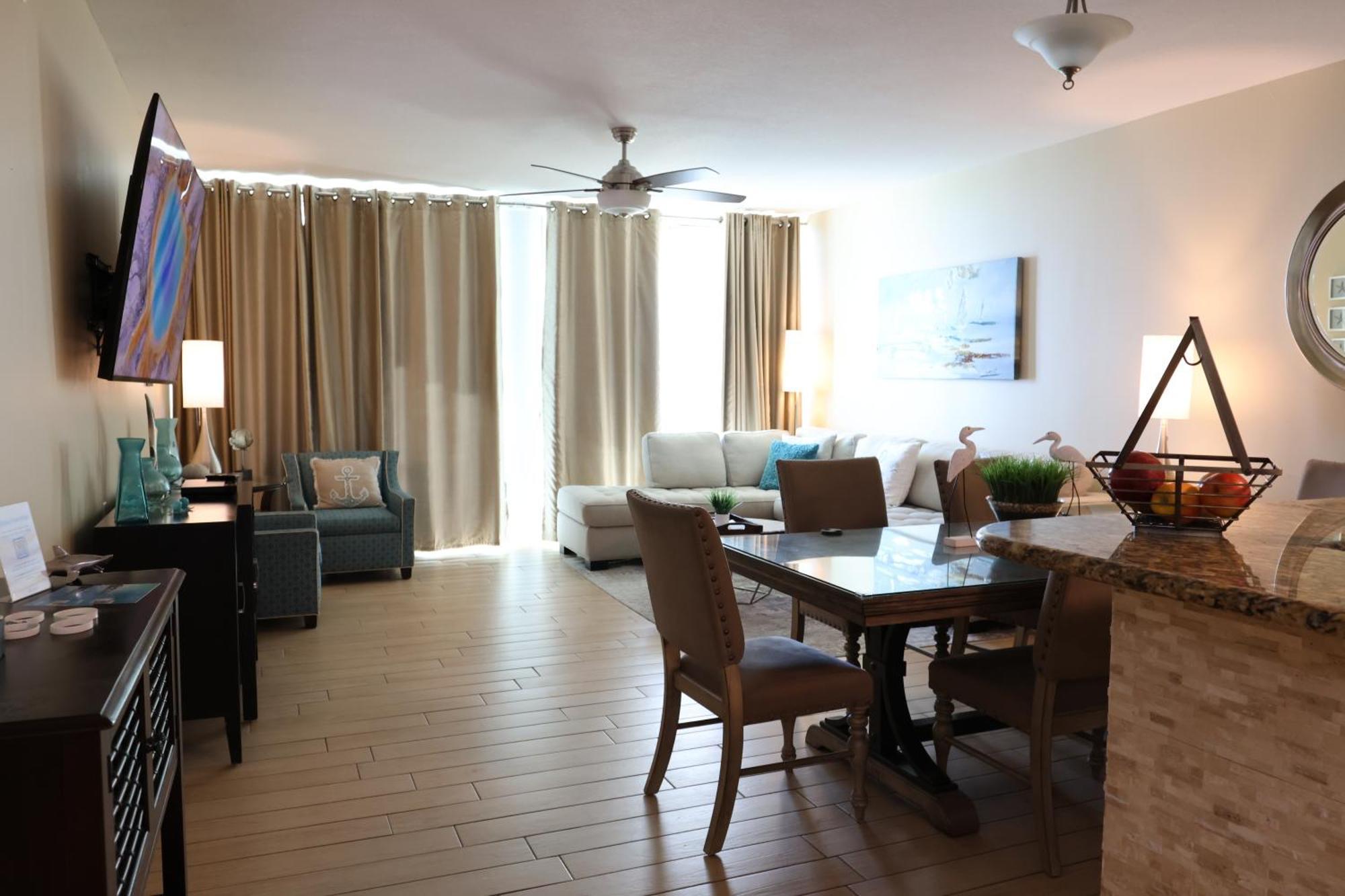 Aqua 1504 Beachfront Condo With Free Beach Chairs Panama City Beach Zewnętrze zdjęcie