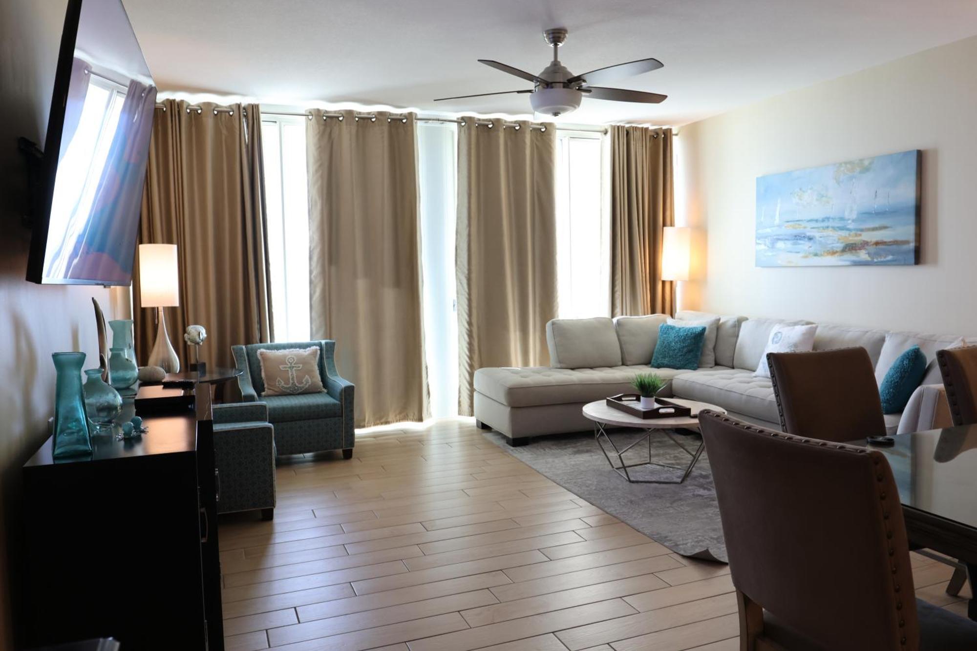 Aqua 1504 Beachfront Condo With Free Beach Chairs Panama City Beach Zewnętrze zdjęcie