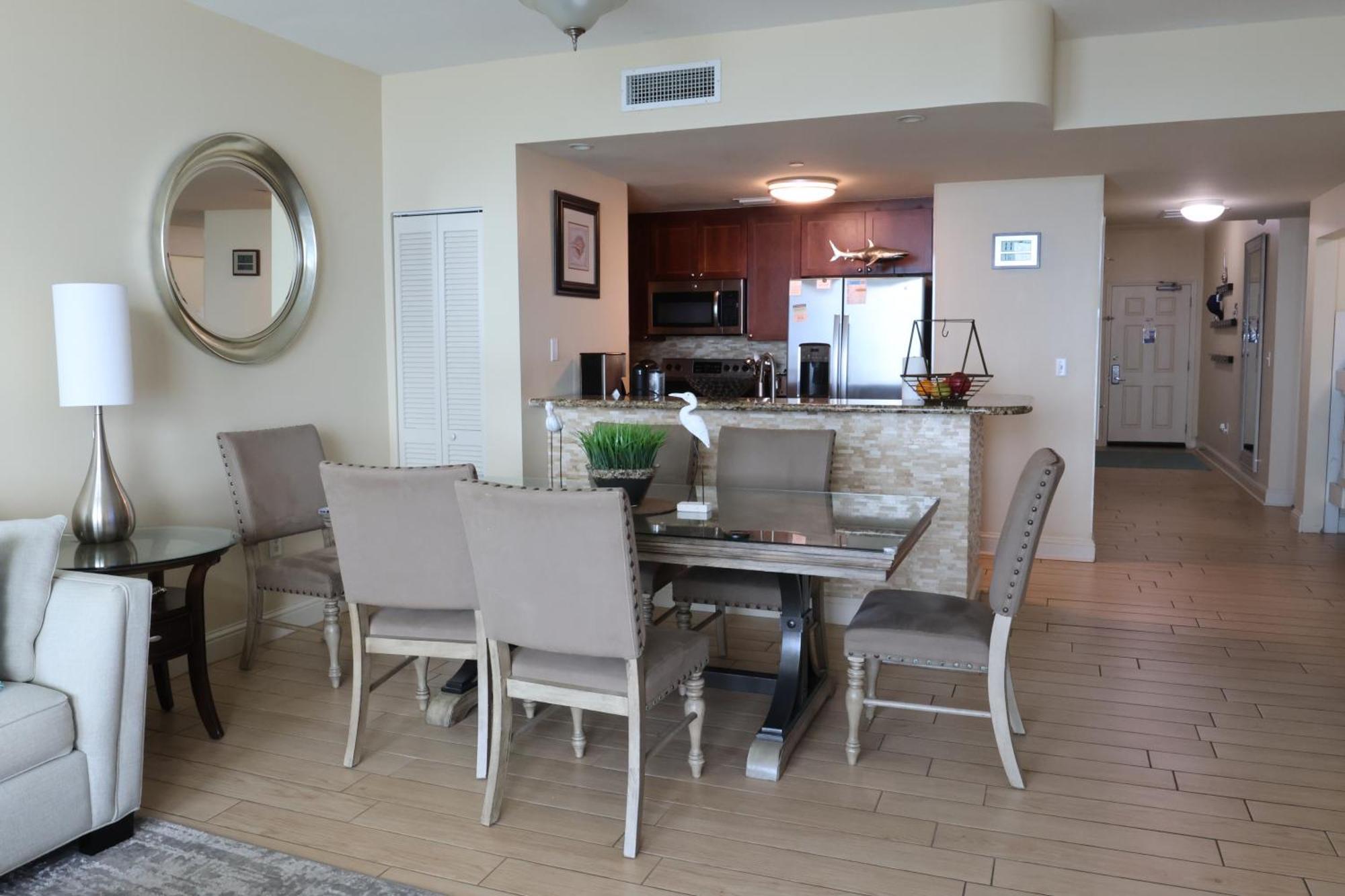 Aqua 1504 Beachfront Condo With Free Beach Chairs Panama City Beach Zewnętrze zdjęcie