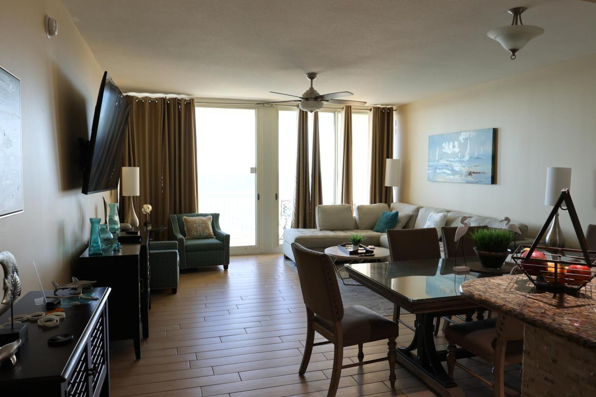 Aqua 1504 Beachfront Condo With Free Beach Chairs Panama City Beach Zewnętrze zdjęcie